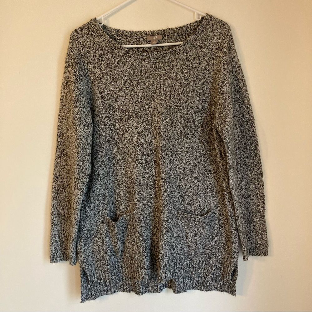 J. Jill Women’s front pocket knit sweater black and white size medium. GUC!